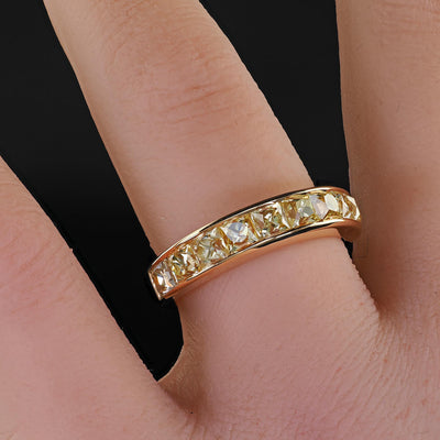 Contemporary 18K Yellow Gold Reclaimed Yellow French Cut Diamond Wedding Band