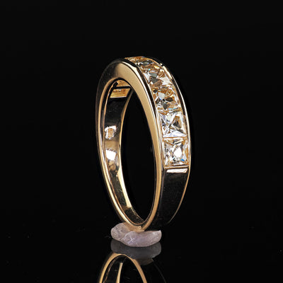 Contemporary 18K Yellow Gold Reclaimed French Cut Diamond Wedding Band