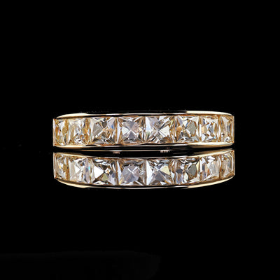 Contemporary 18K Yellow Gold Reclaimed French Cut Diamond Wedding Band