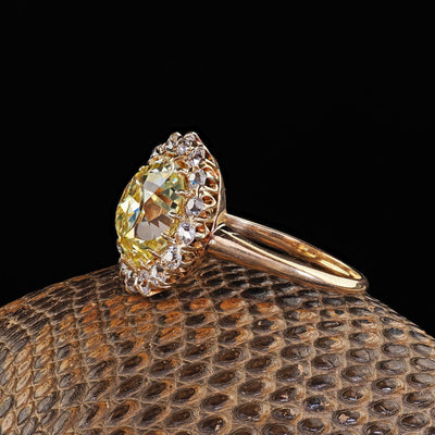 Antique Victorian 18K Gold Fancy Yellow Old Mine Diamond Engagement Ring - GIA