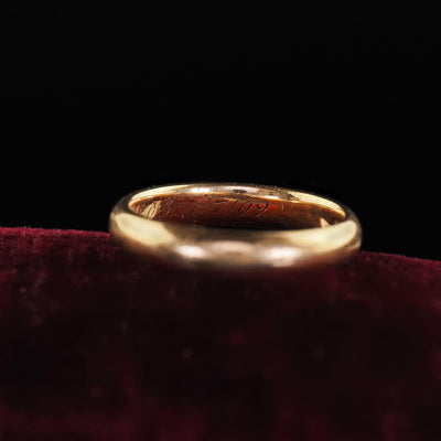 Antique Edwardian 18K Yellow Gold Engraved Classic Wedding Band - Size 7