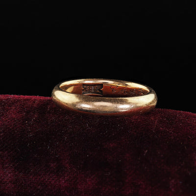 Antique Edwardian 18K Yellow Gold Engraved Classic Wedding Band - Size 7