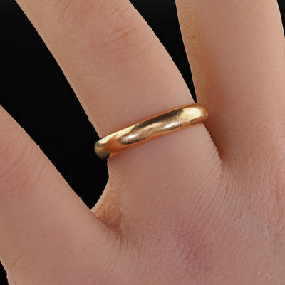 Antique Edwardian 18K Yellow Gold Engraved Classic Wedding Band - Size 7