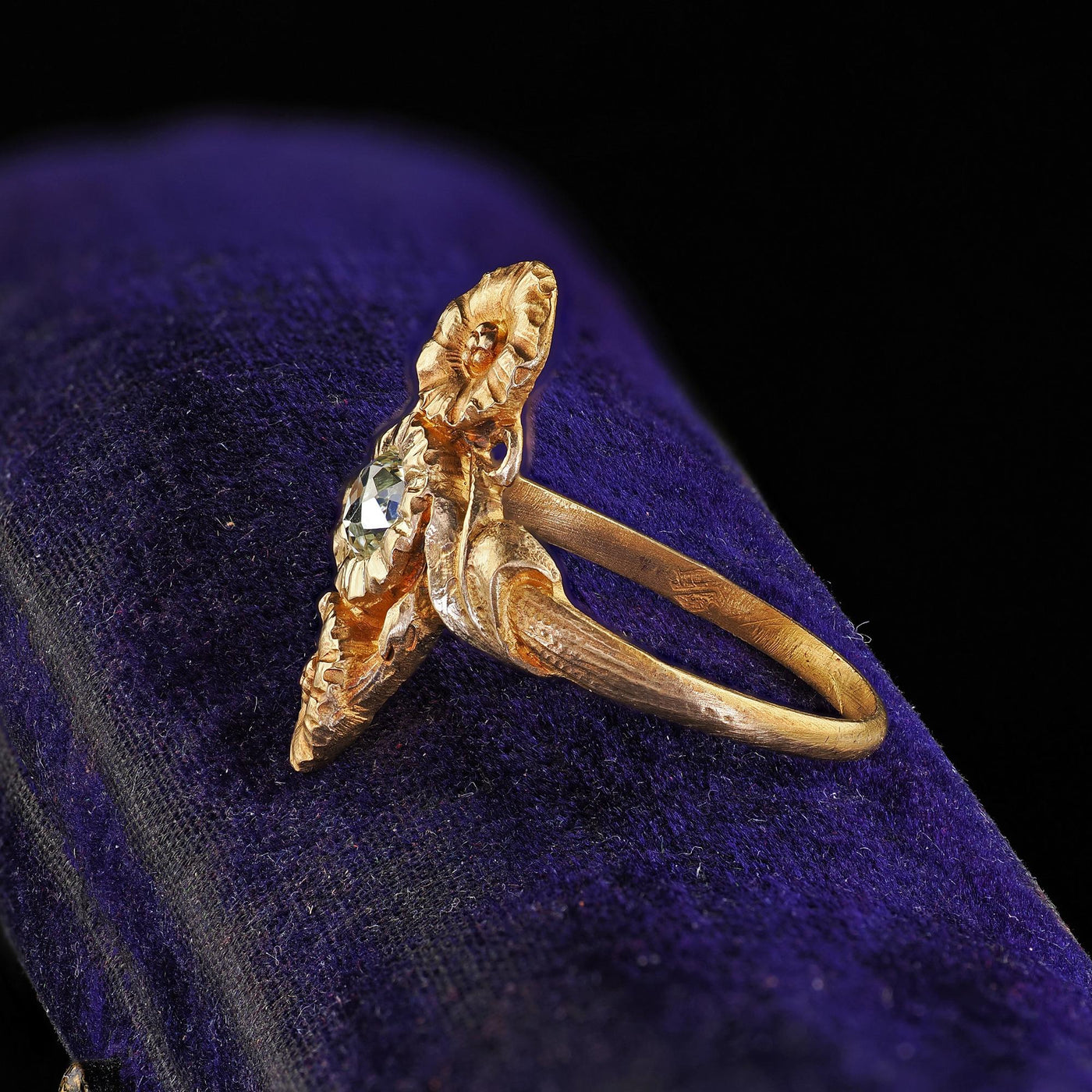 Antique French Art Nouveau 18K Yellow Gold Old Mine Diamond Floral Ring