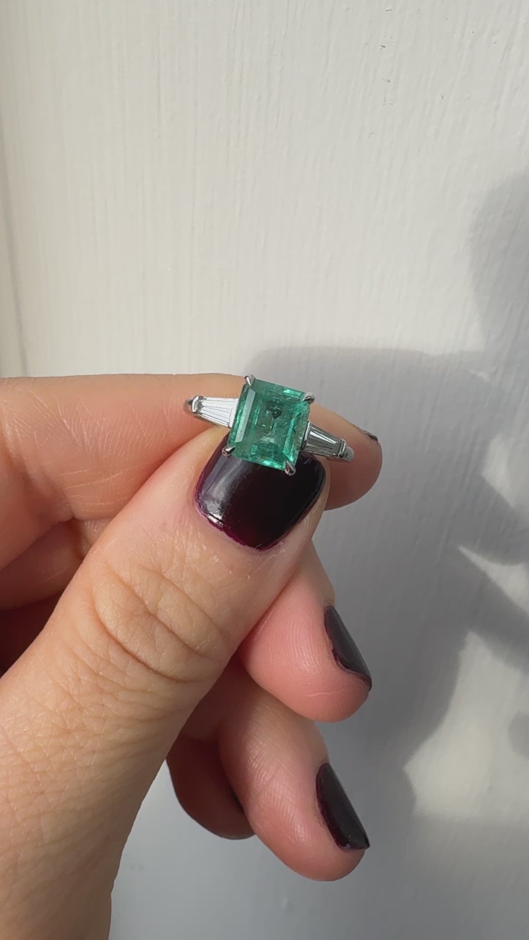 Antique Art Deco Platinum Colombian Emerald and Diamond Engagement Ring