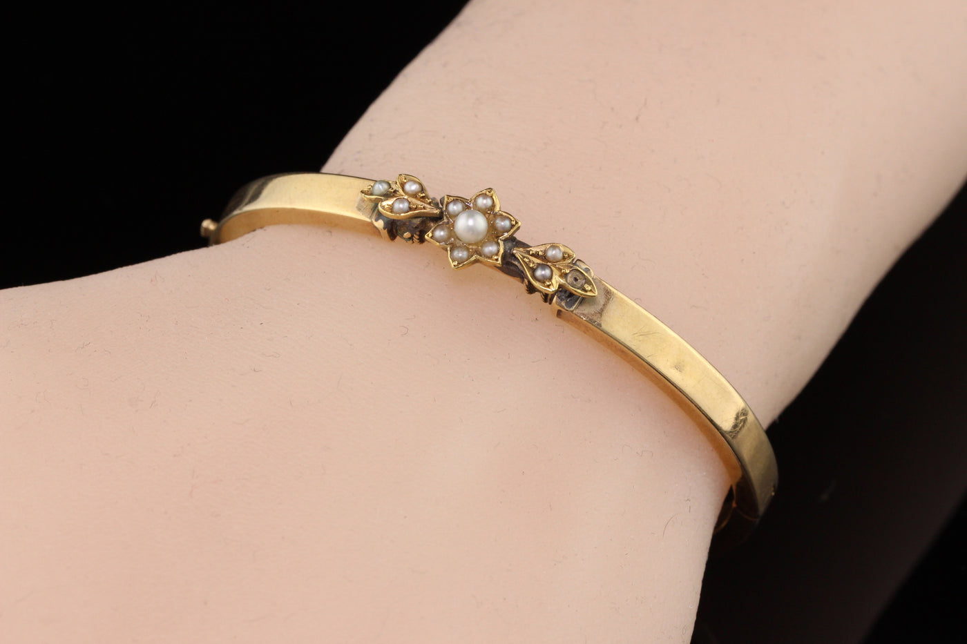 Antique Yellow Gold Pearl Bead Flower Cuff Bracelet - The Antique Parlour