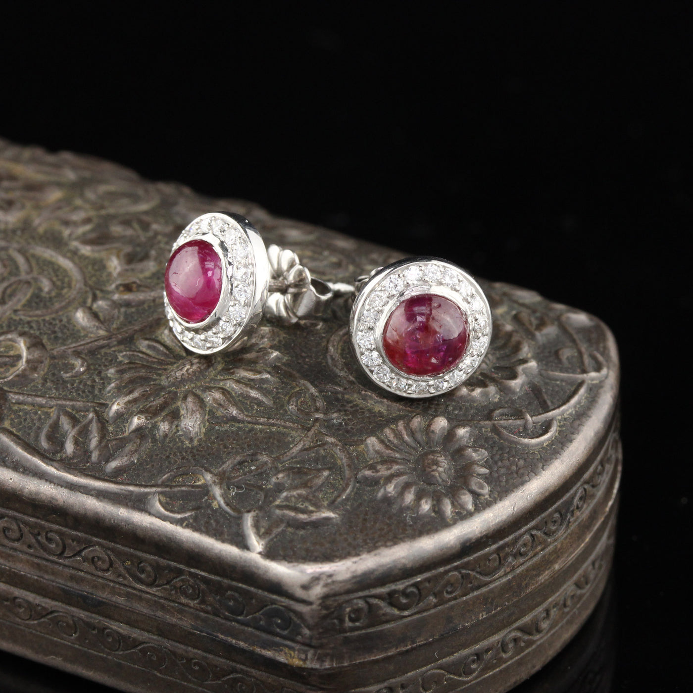 Antique Art Deco Platinum Diamond & Cabochon Burmese Ruby Stud Earrings - The Antique Parlour