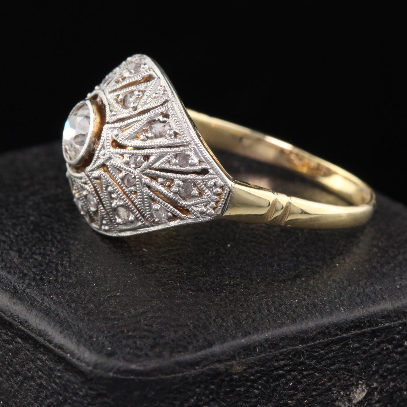 Vintage 18K Yellow Gold Platinum Top Diamond Ring - The Antique Parlour