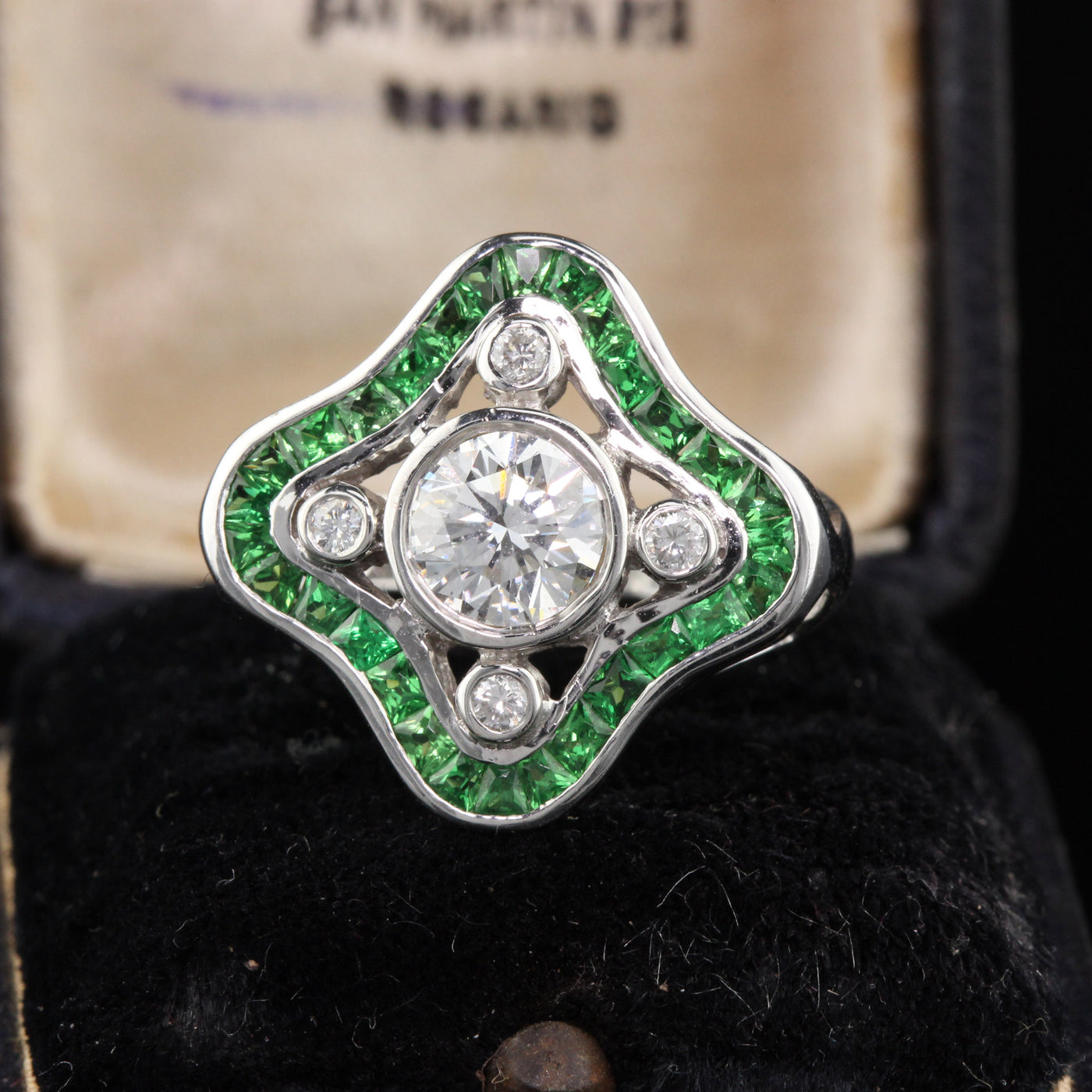 Art Deco Style 18K White Gold Diamond and Tsavorite Ring - The Antique Parlour