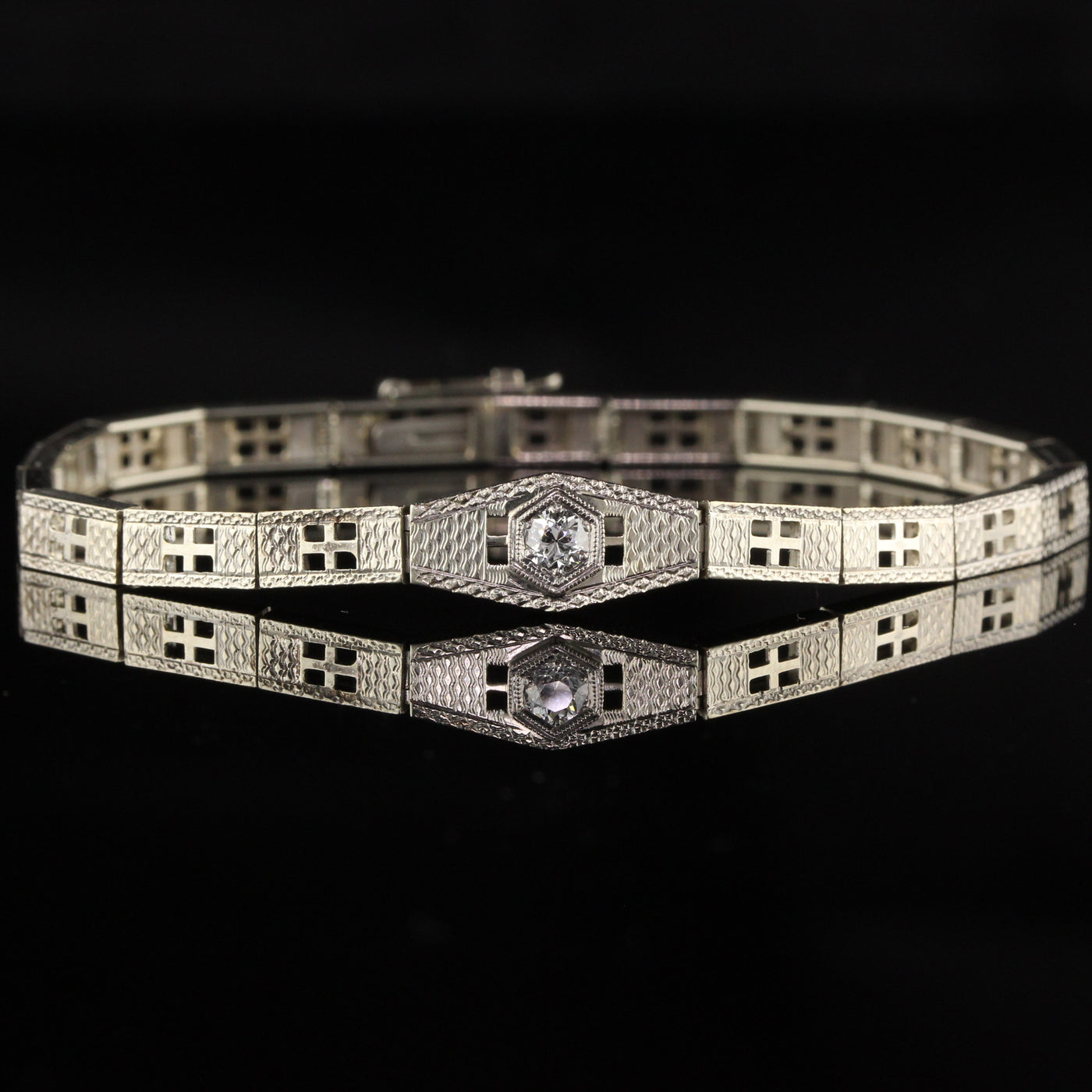 Antique Art Deco 18K White Gold Diamond Bracelet