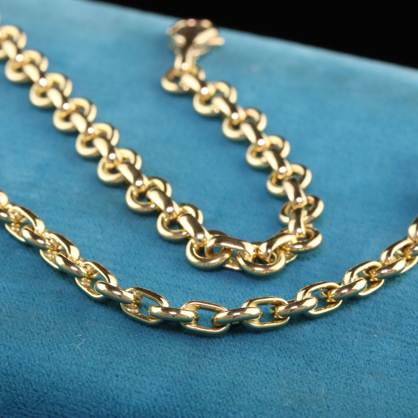 Tiffany & Co. - TIFFANY & CO. 18K YELLOW GOLD LONG LINK CHAIN VINTAGE  NECKLACE