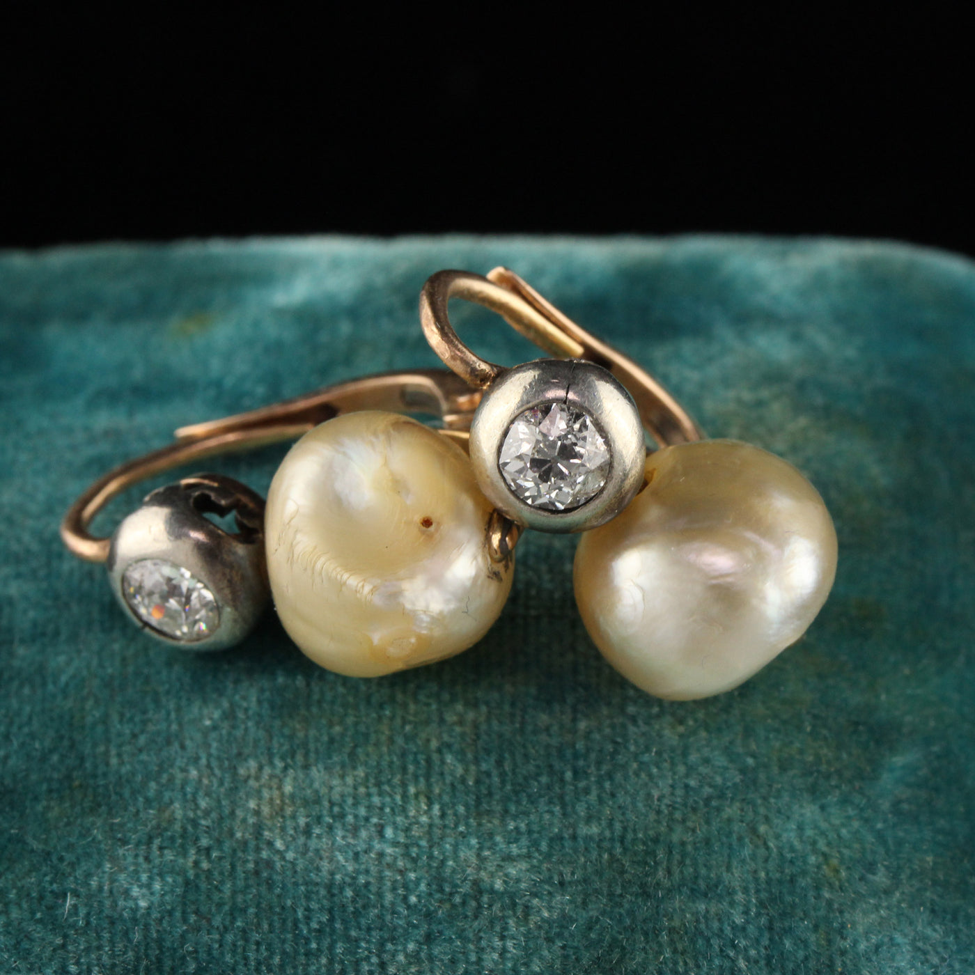 Antique Victorian 18K Yellow Gold Diamond and Pearl Earrings