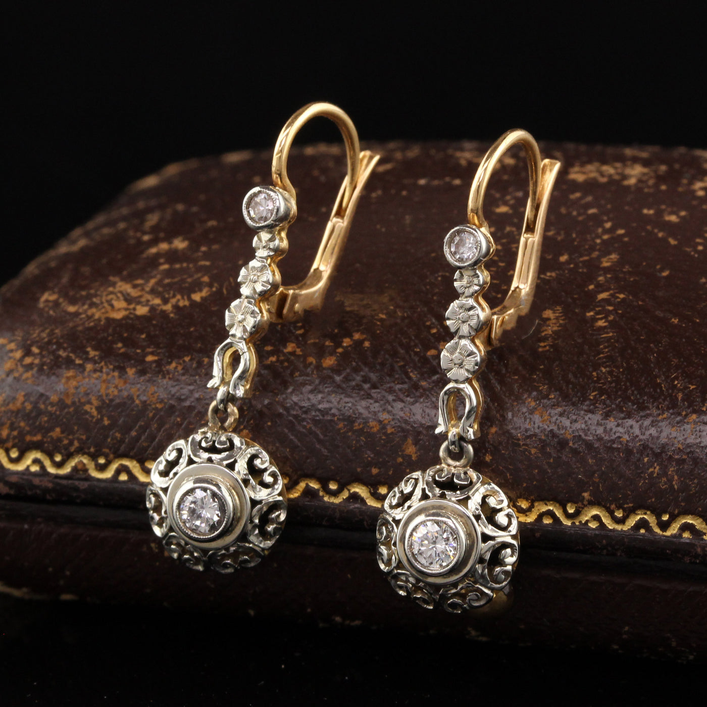 Antique Edwardian 18K Yellow Gold Platinum Old European Diamond Drop Earrings