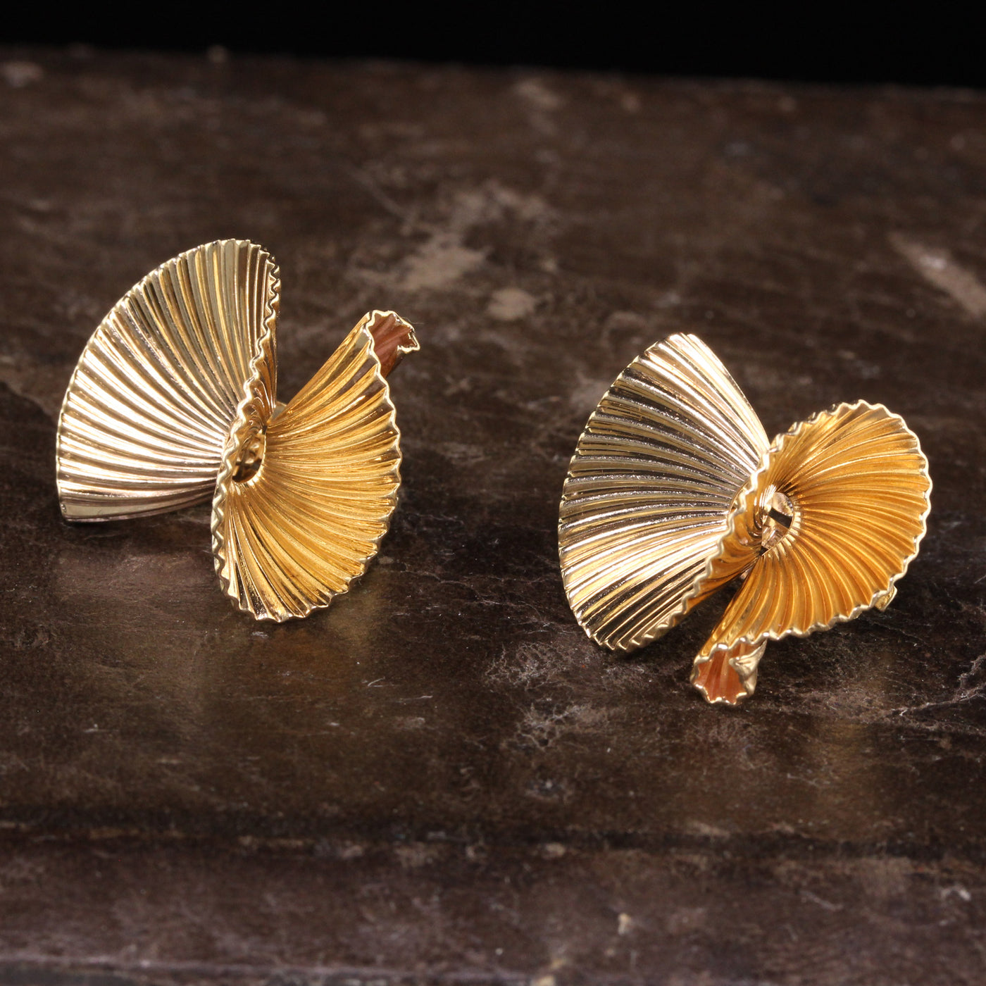 Vintage Retro Tiffany & Co 14K Yellow Gold Swirl Ribbon Earrings
