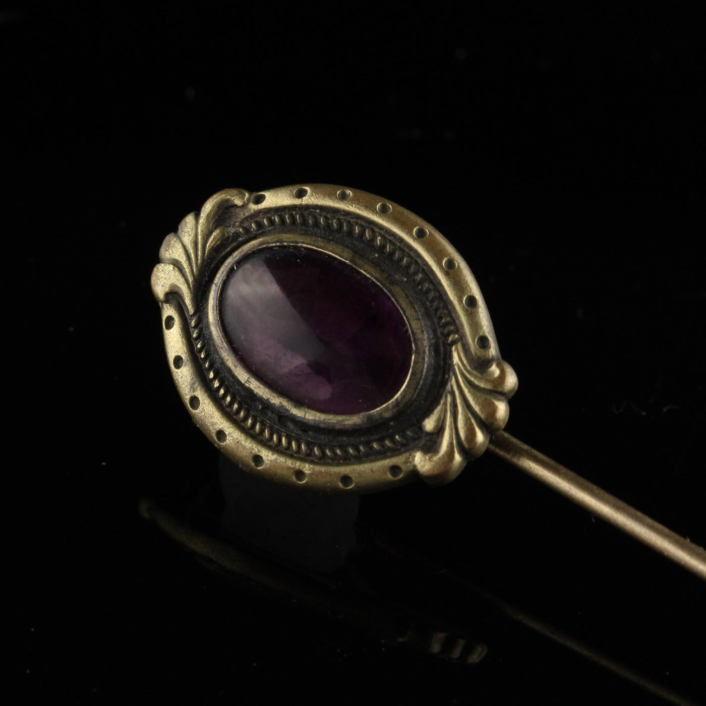 Vintage Estate Purple Stone Stick Pin
