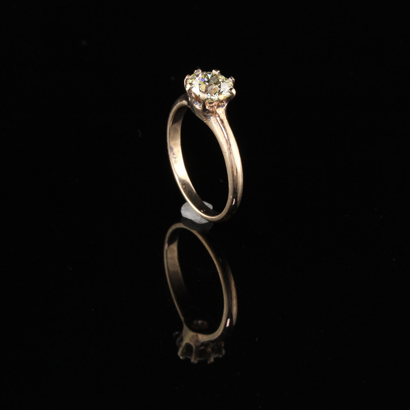 Antique Victorian 14K Yellow Gold Solitaire Diamond Engagement Ring
