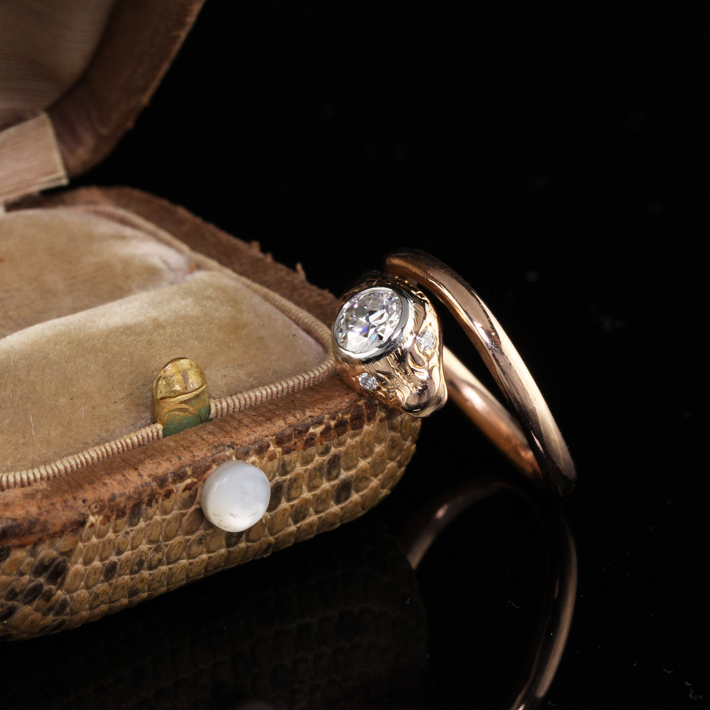 Antique Art Deco 18K Rose Gold Diamond Snake Ring
