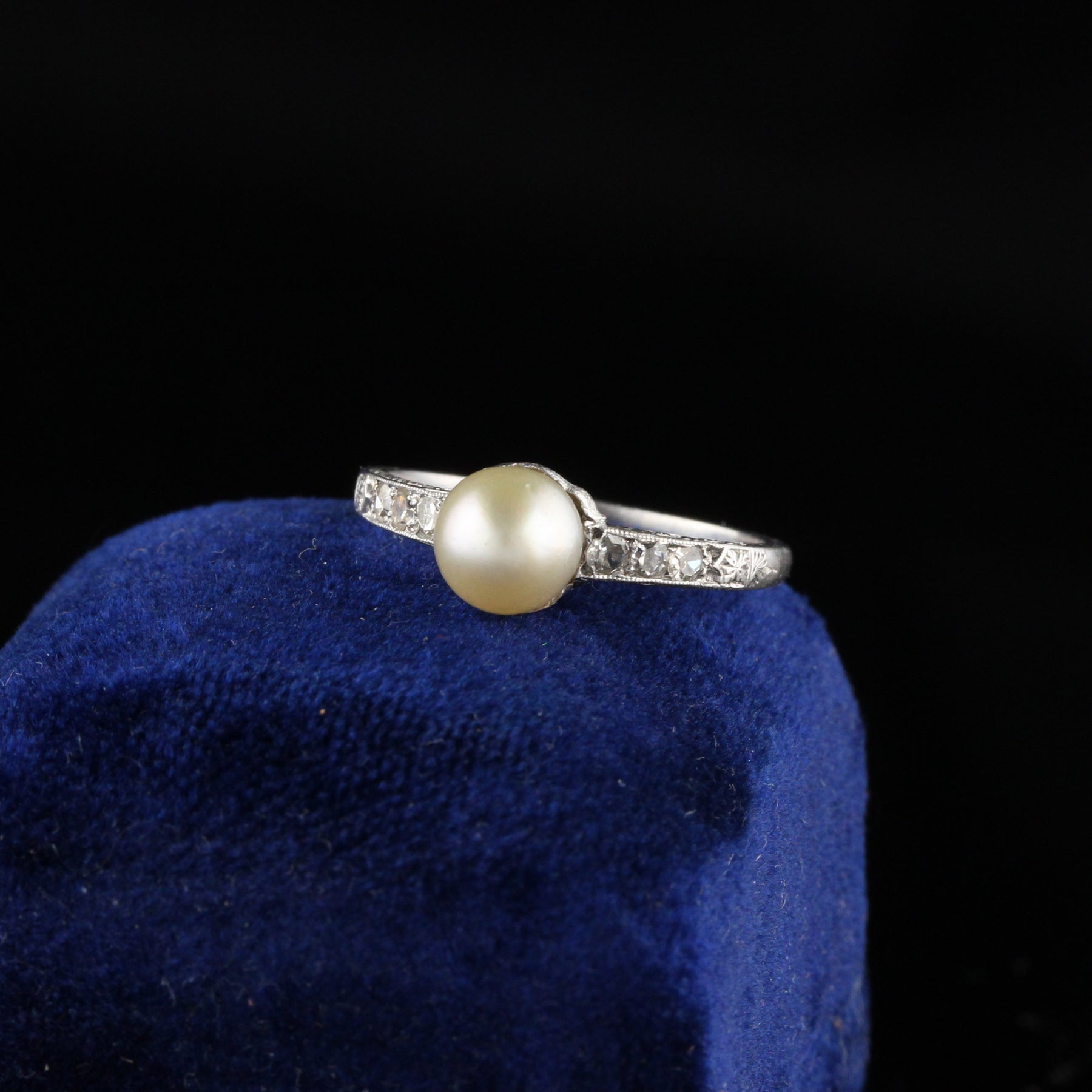 14K Yellow Gold 7mm Pale Blue Possible Natural Pearl Ring Size 7 Circa 1970  - Colonial Trading Company
