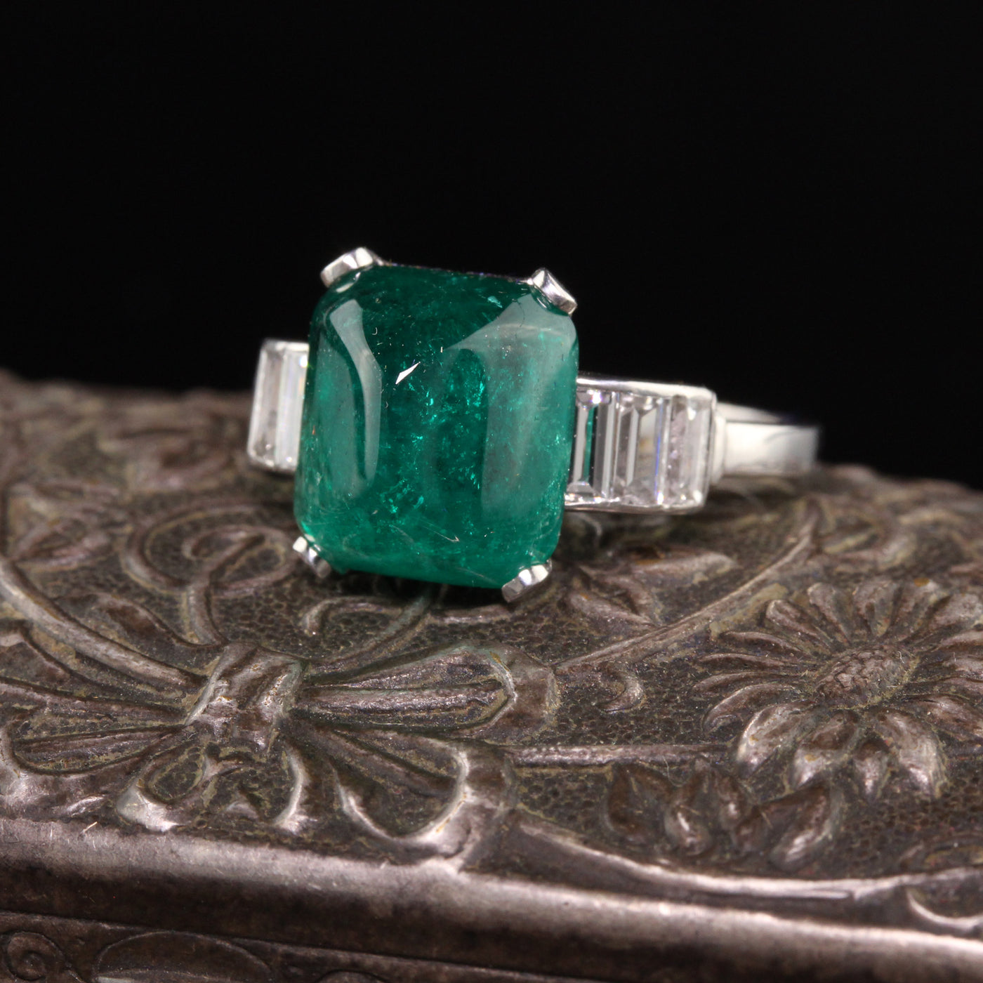 Antique Art Deco Platinum Sugarloaf Emerald and Baguette Diamond Ring - GIA