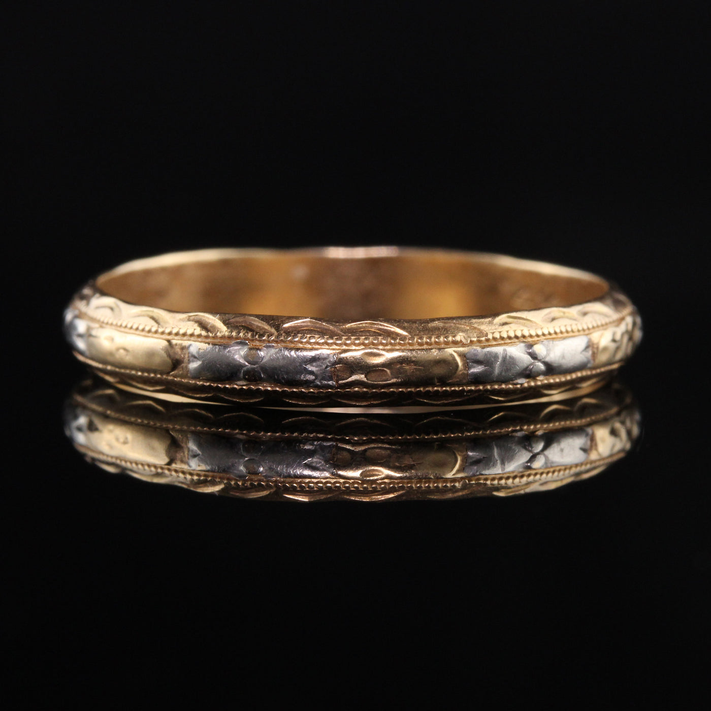 Antique Art Deco 14K Yellow Gold Two Tone Engraved Wedding Band - Size 10 1/2