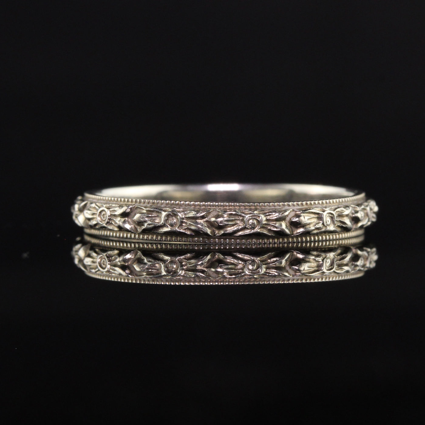 Antique Art Deco Wood and Sons 18K White Gold Engraved Blossom Wedding Band