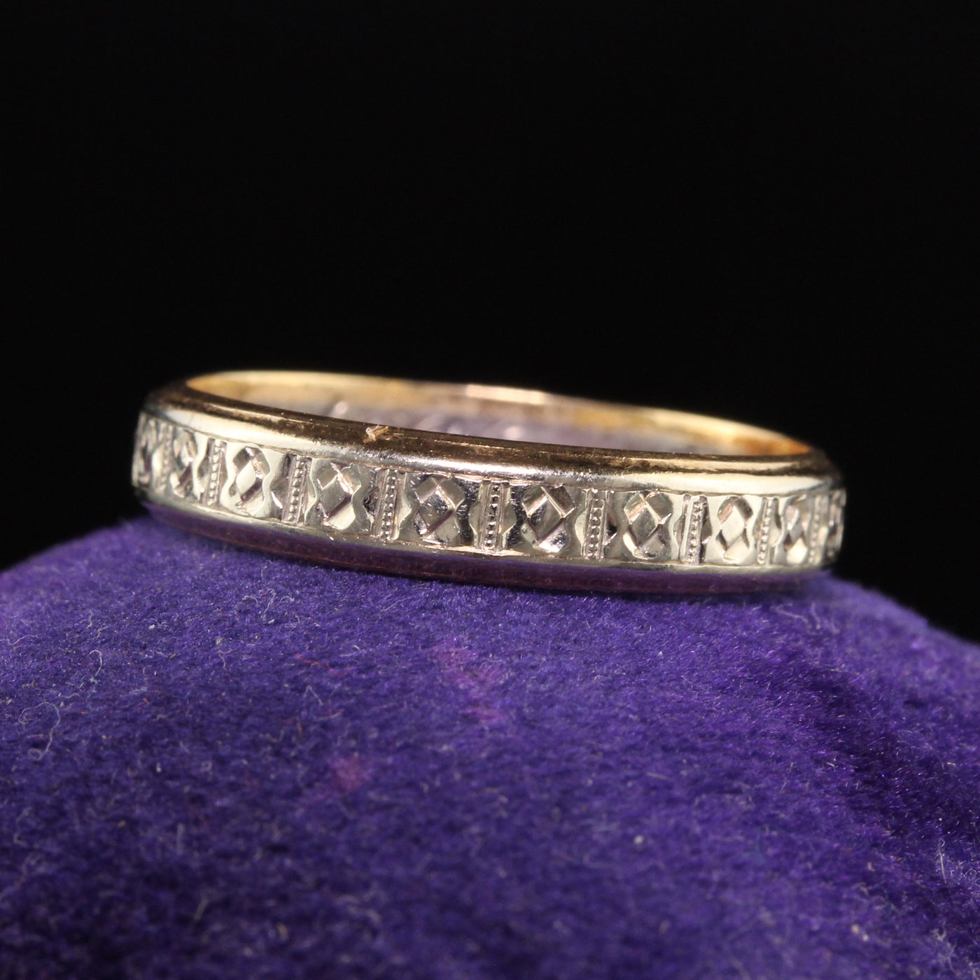Antique Art Deco 14K Yellow and White Gold Engraved Wedding Band