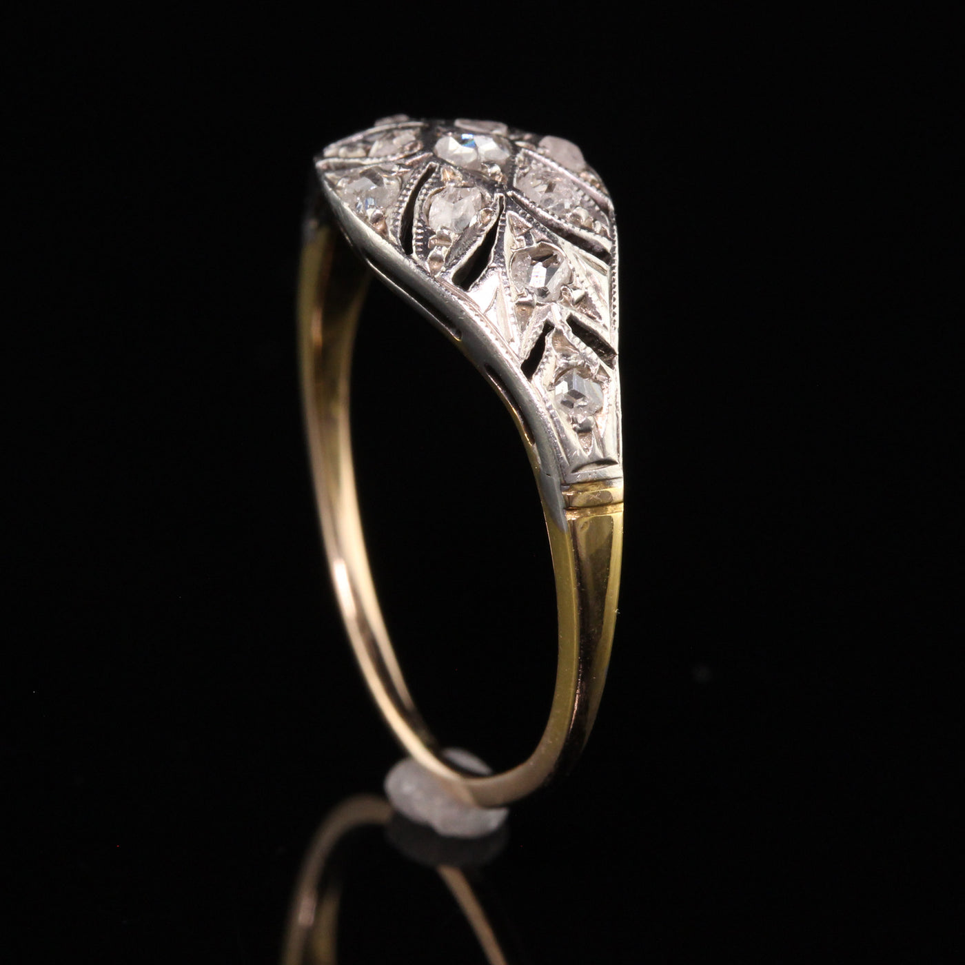 Antique Victorian 18K Yellow Gold and Silver Top Rose Cut Diamond Ring