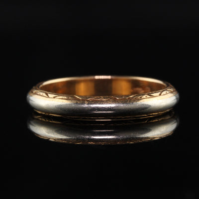 Antique Art Deco 18K Yellow Gold and White Gold Engraved Wedding Band