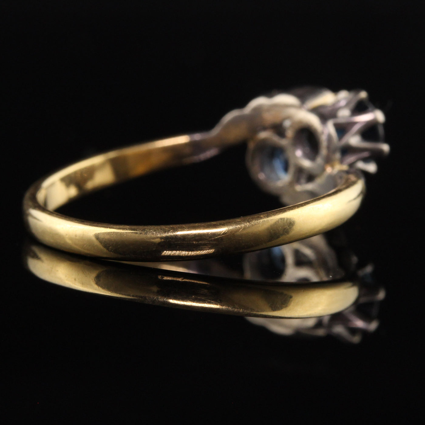 Antique Edwardian 18K Yellow Gold and Platinum Toi et Moi Sapphire Diamond Ring