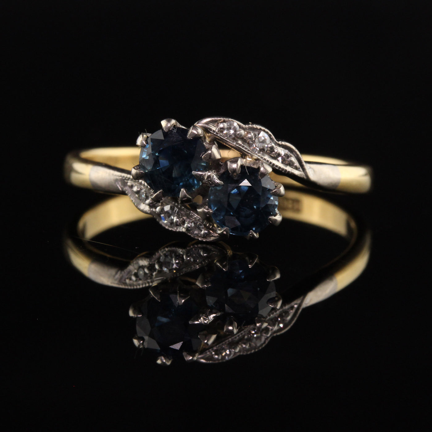 Antique Edwardian 18K Yellow Gold and Platinum Toi et Moi Sapphire Diamond Ring