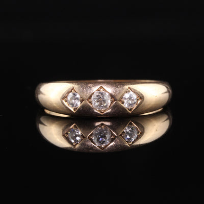 Antique Victorian 14K Yellow Gold Old Mine Cut Diamond Three Stone Ring