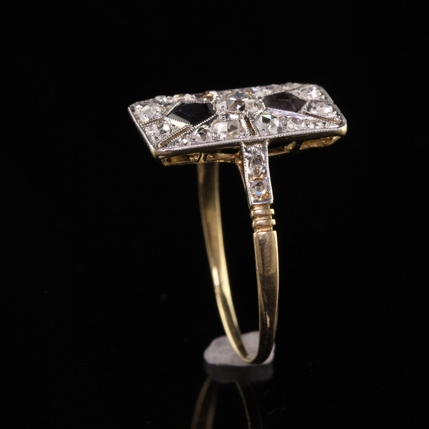 Antique Art Deco 18K Yellow Gold Platinum Top Rose Cut Diamond Onyx Ring