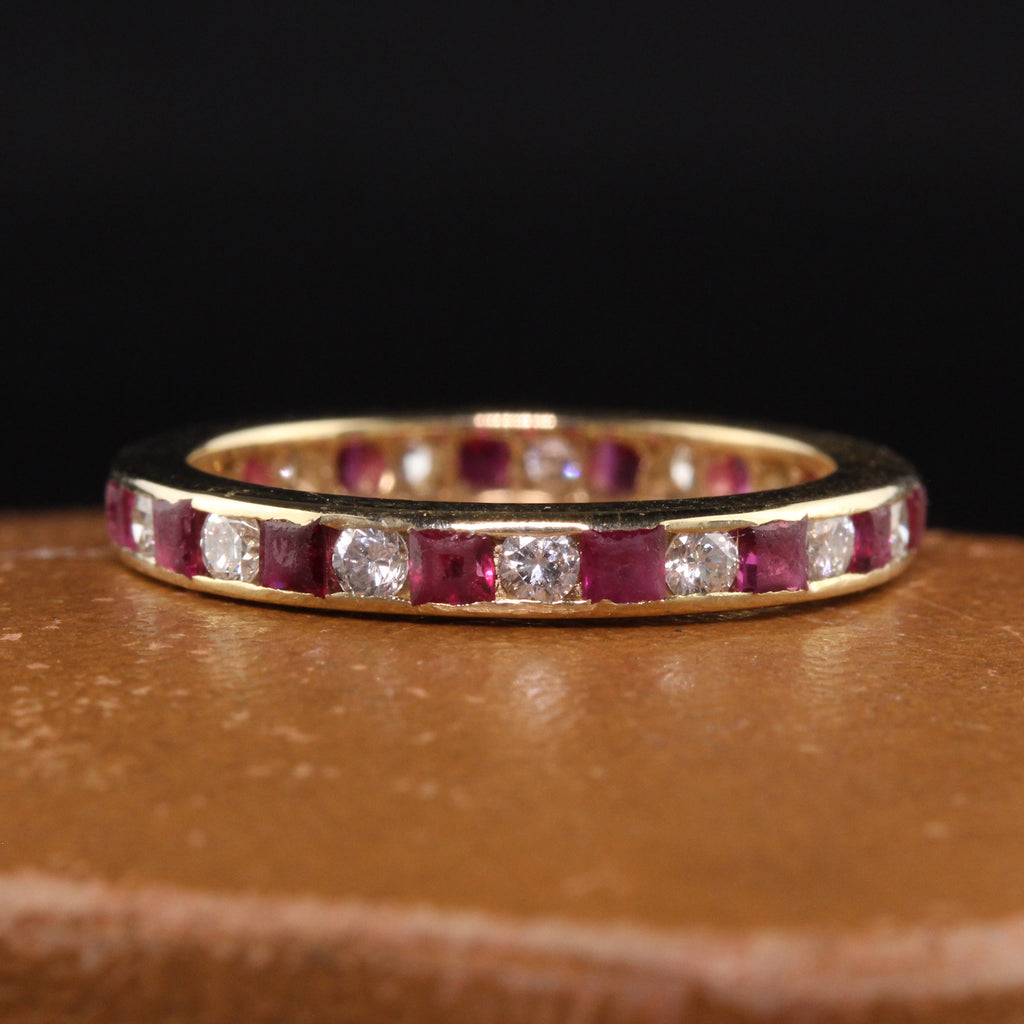 Vintage Retro 14K Yellow Gold Diamond and Ruby Eternity Band – The