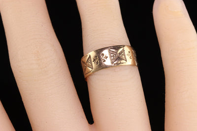 Antique Victorian 10K Yellow Gold Engraved Wide Band Wedding Ring