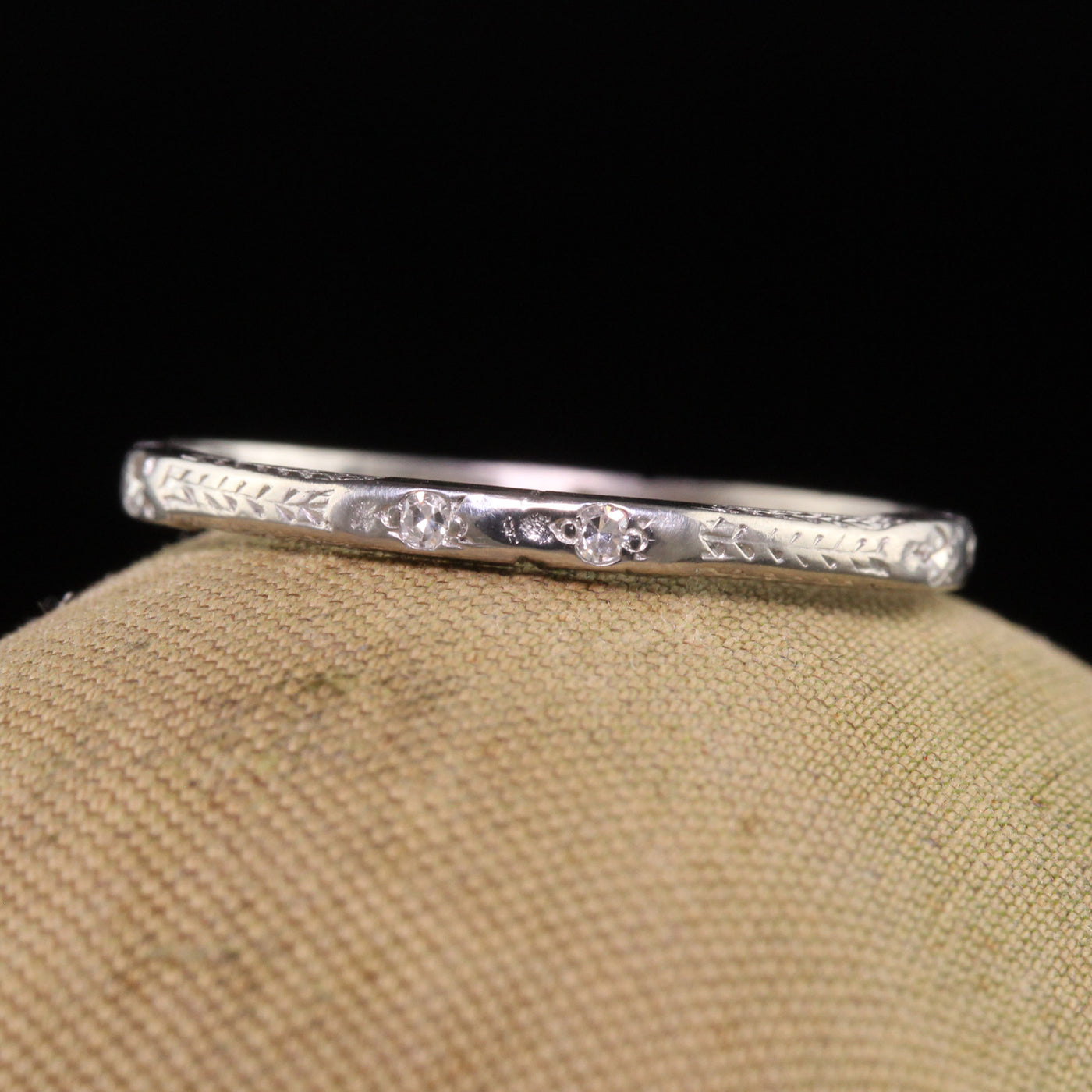 Antique Art Deco Platinum Single Cut Diamond Engraved Wedding Band - Size 7 1/2