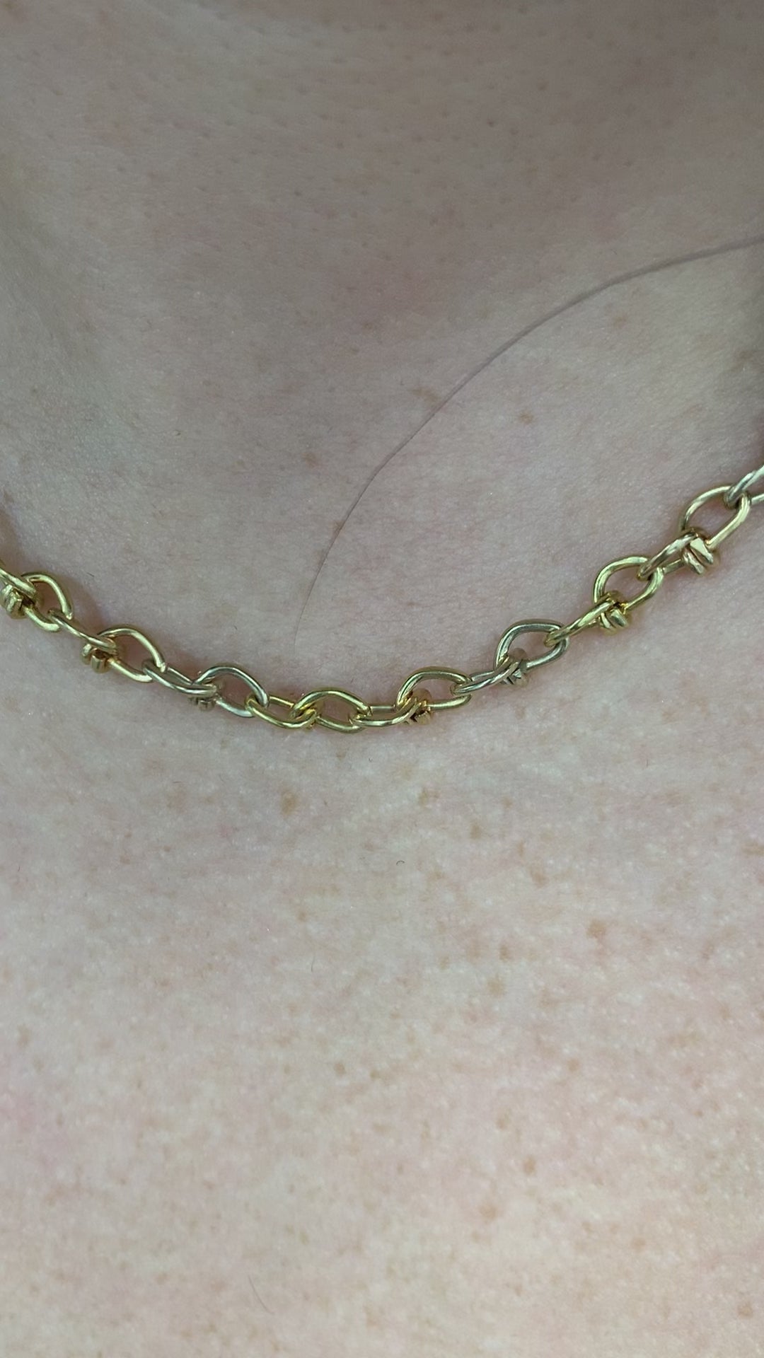 Vintage Estate 18K Yellow Gold Twist Link Chain Necklace